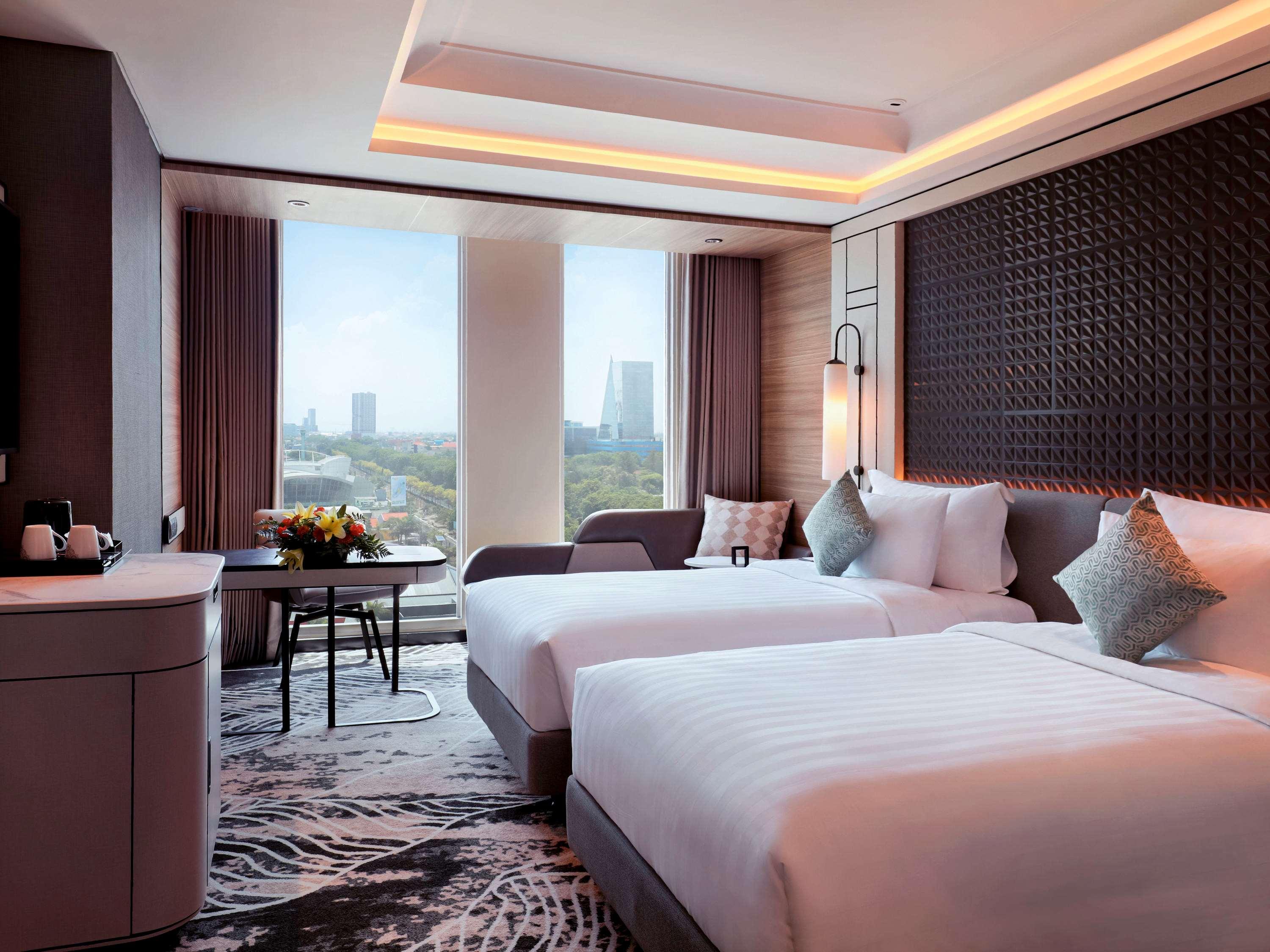 Movenpick Surabaya City Номер фото